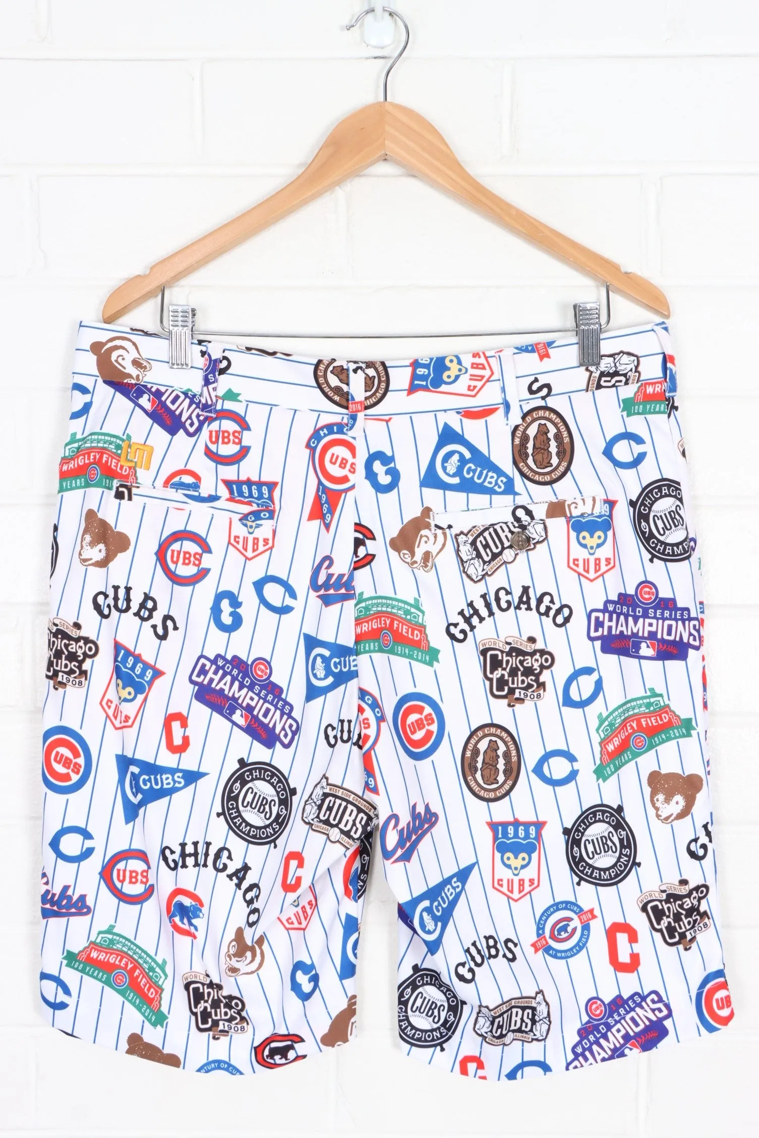 MLB Chicago Cubs Logos LOUDMOUTH Golf Shorts (34)