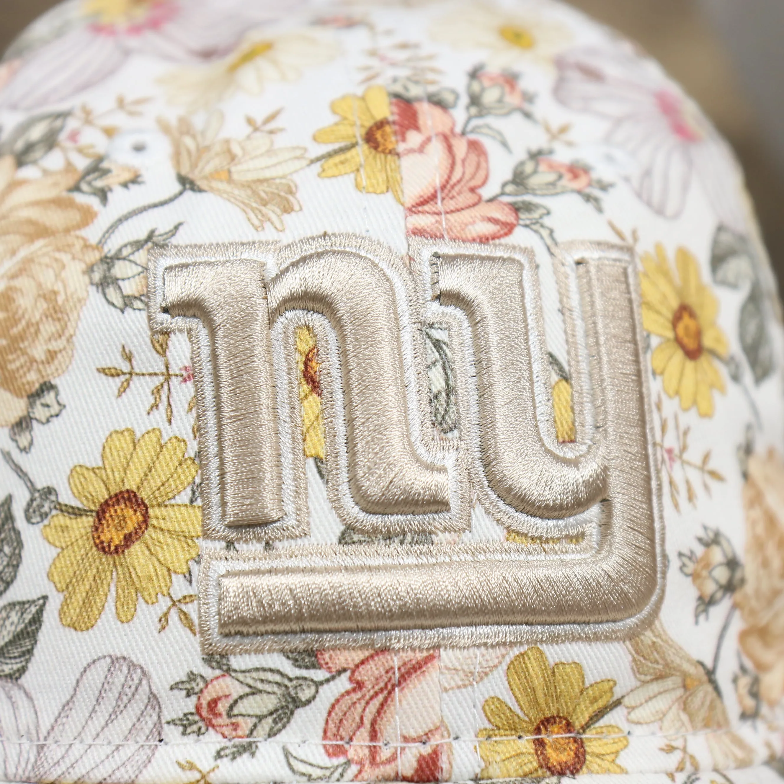 New York Giants Women's All Over Sunflower Rose Floral Fall Flower Bloom Print Ladies' Ball Cap