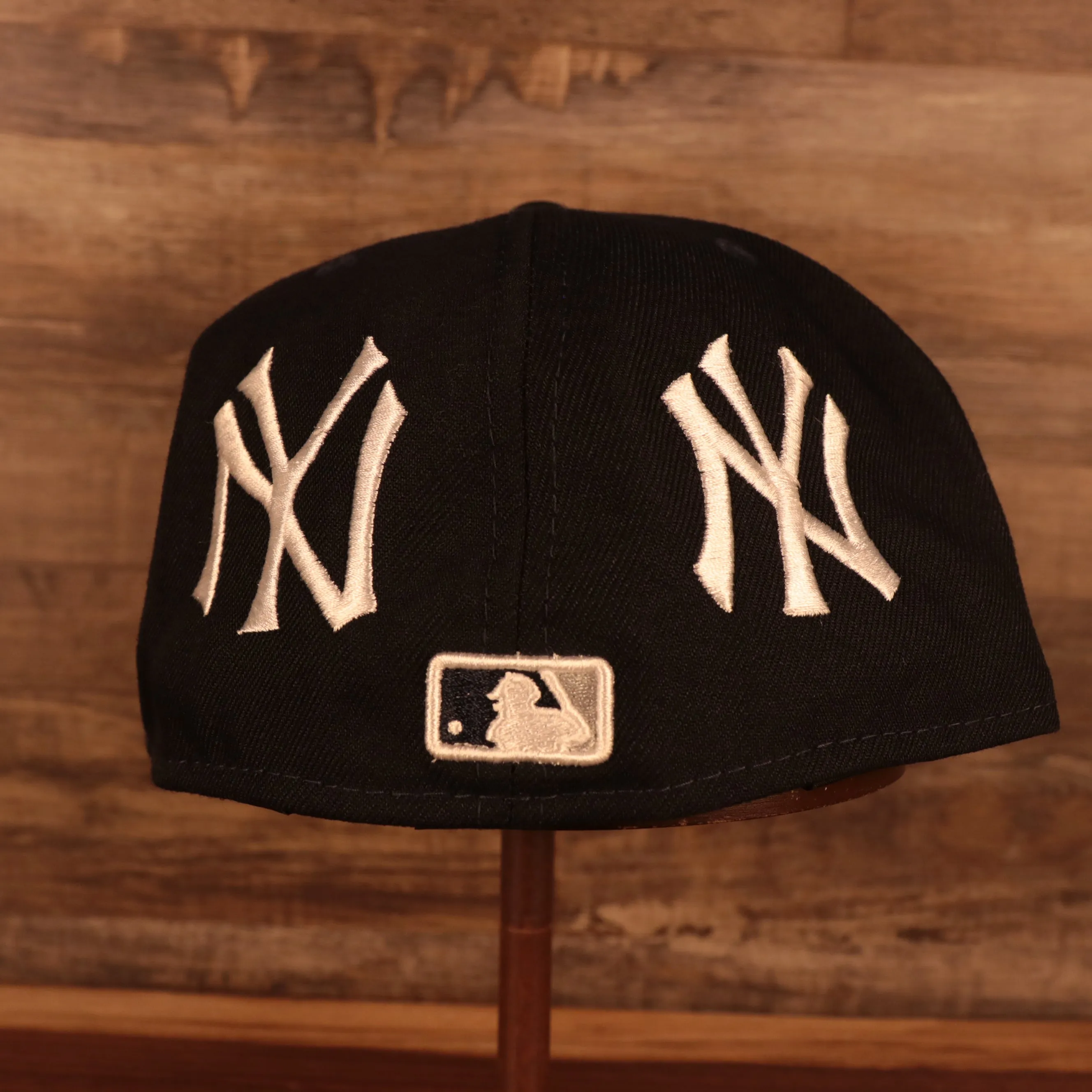 New York Yankees Patch Pride All Over Gray Bottom Side Patch 59Fifty Fitted Cap