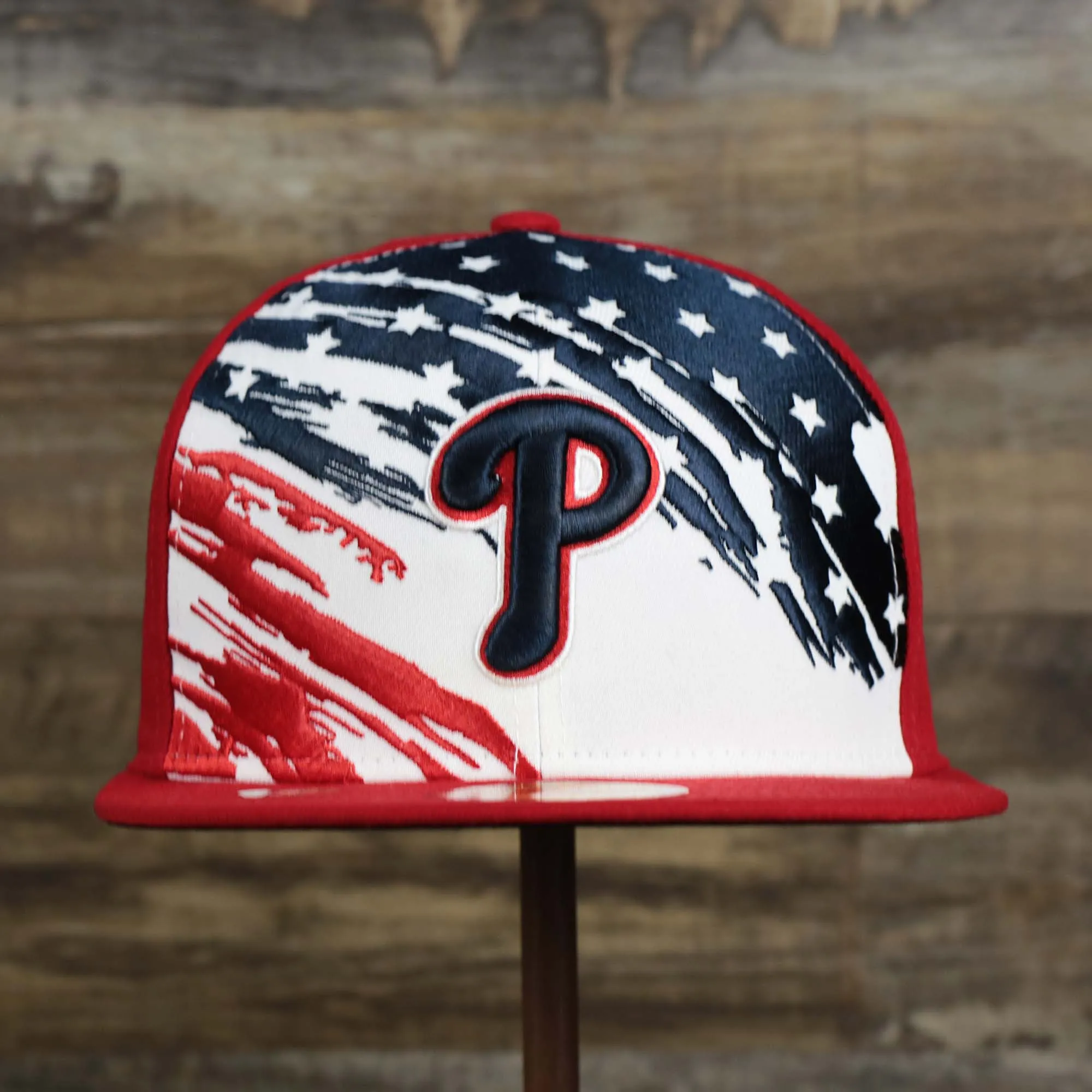 Philadelphia Phillies 2022 4th of July Stars And Stripes 59Fifty Fitted Hat | Red 59Fifty