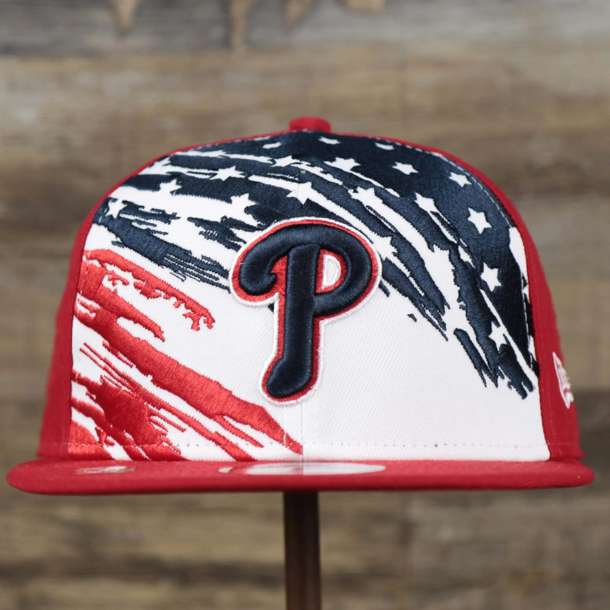 Philadelphia Phillies 2022 4th of July Stars And Stripes 9Fifty Snapback | Red Snapback