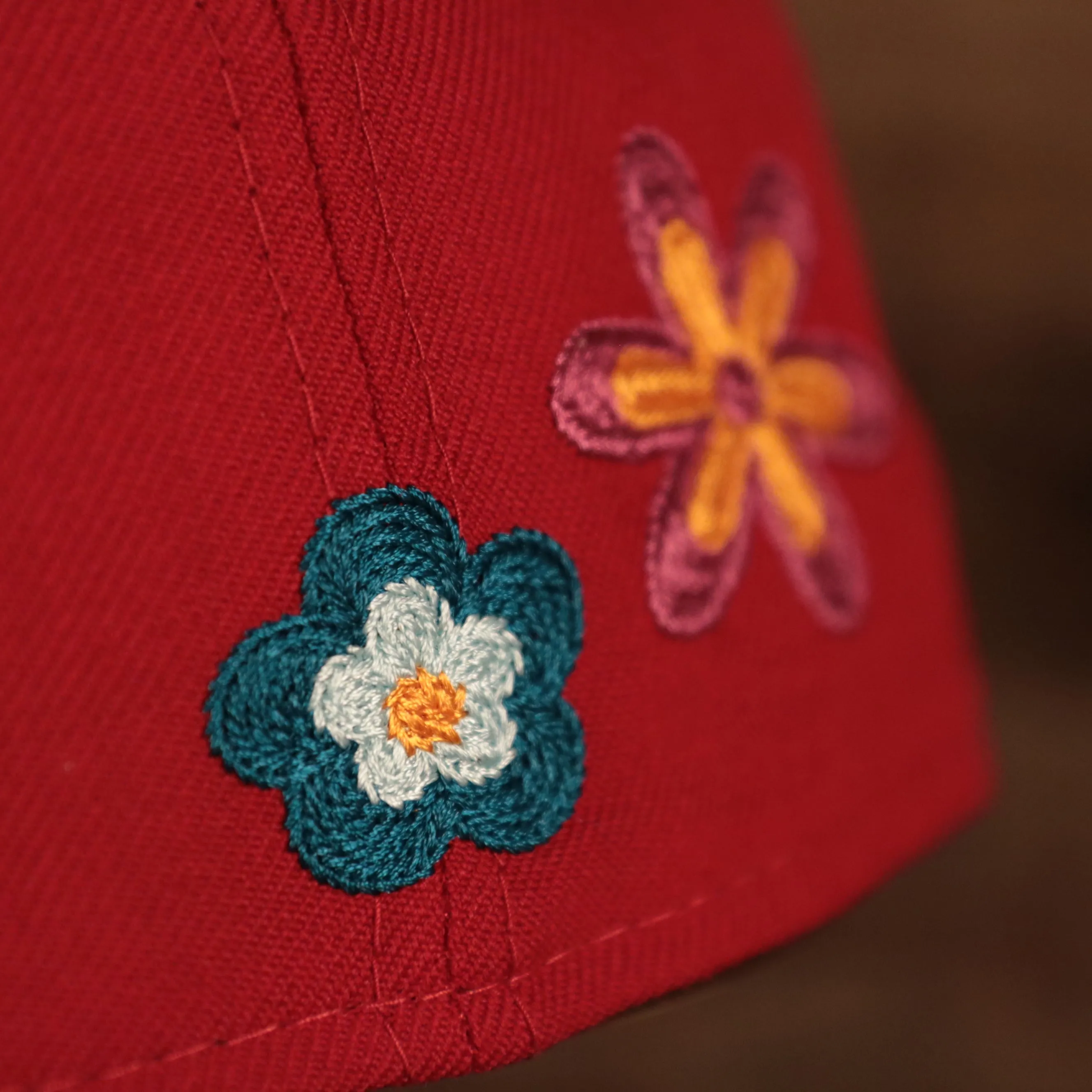 Philadelphia Phillies All Over Floral Pattern Flower Crotchet Side Patch Pink Bottom 59Fifty Fitted Cap