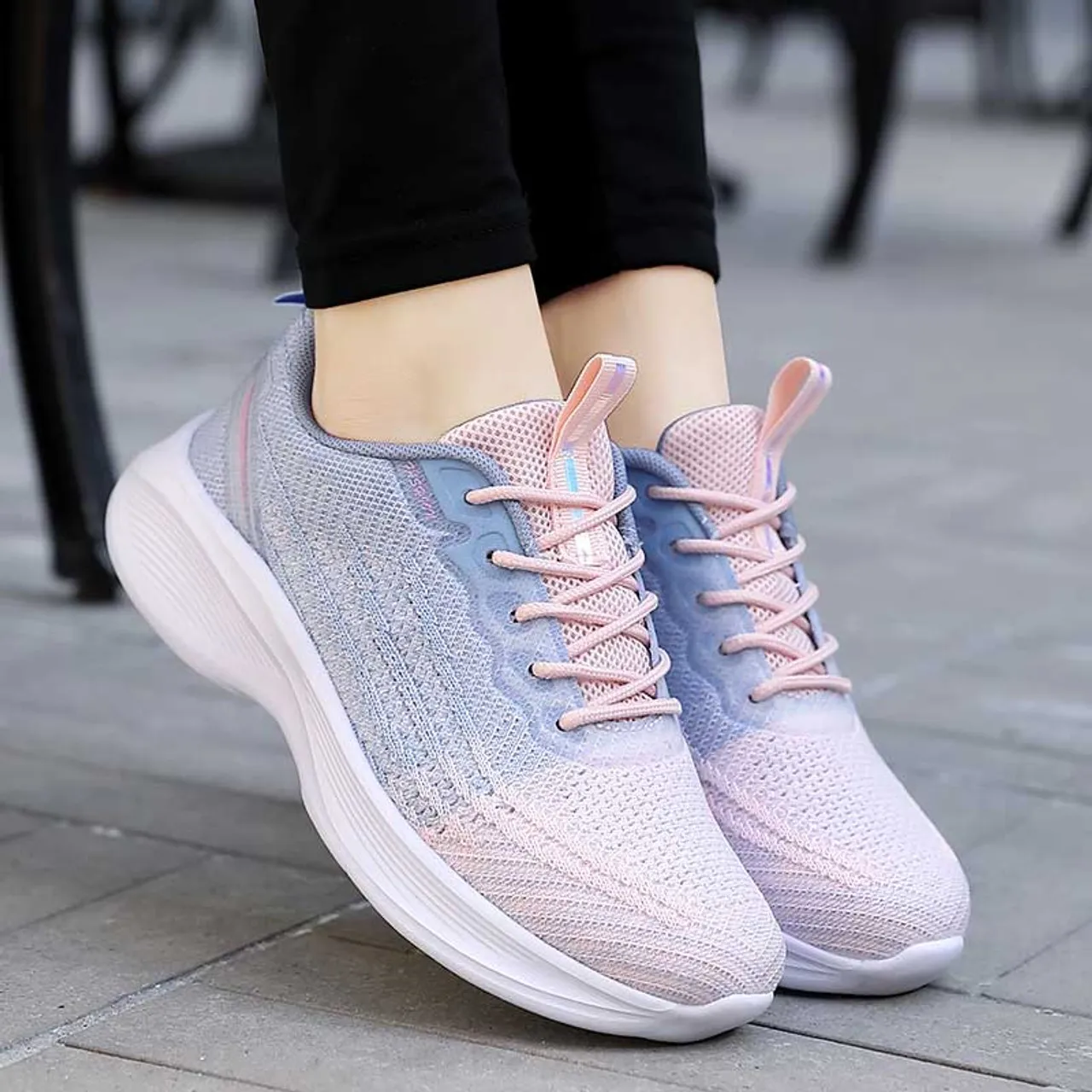 Pink flyknit stripe texture casual shoe sneaker