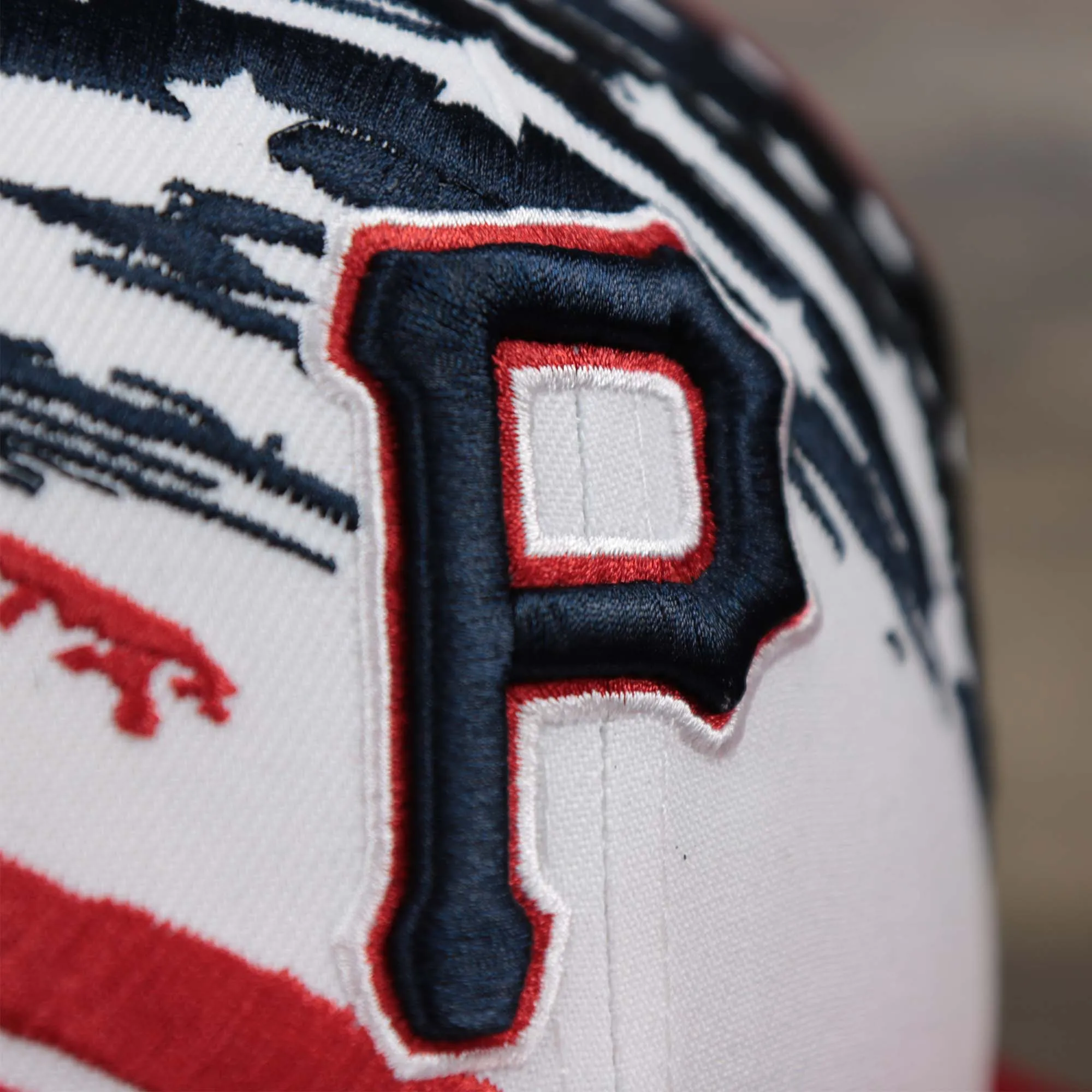 Pittsburgh Pirates 2022 4th of July Stars And Stripes 9Fifty Snapback | Red Snapback