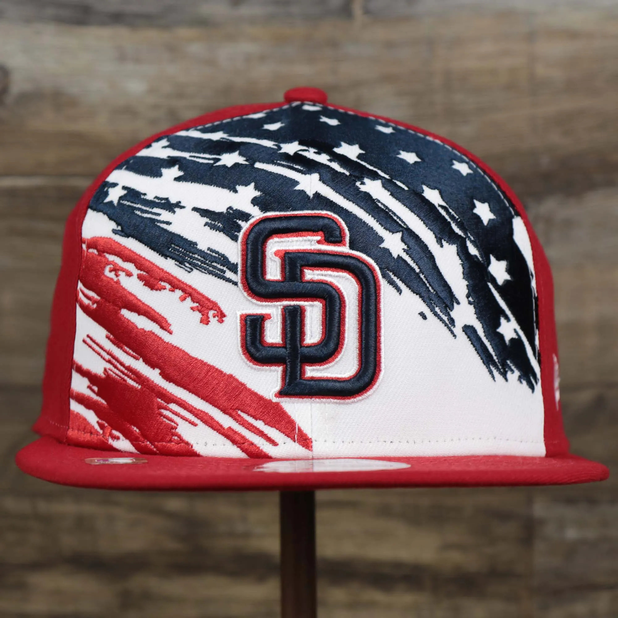 San Diego Padres 2022 4th of July Stars And Stripes 9Fifty Snapback | Red Snapback