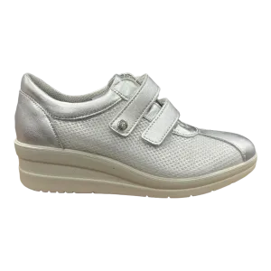 Sneakers da donna  argento Cod: 555600