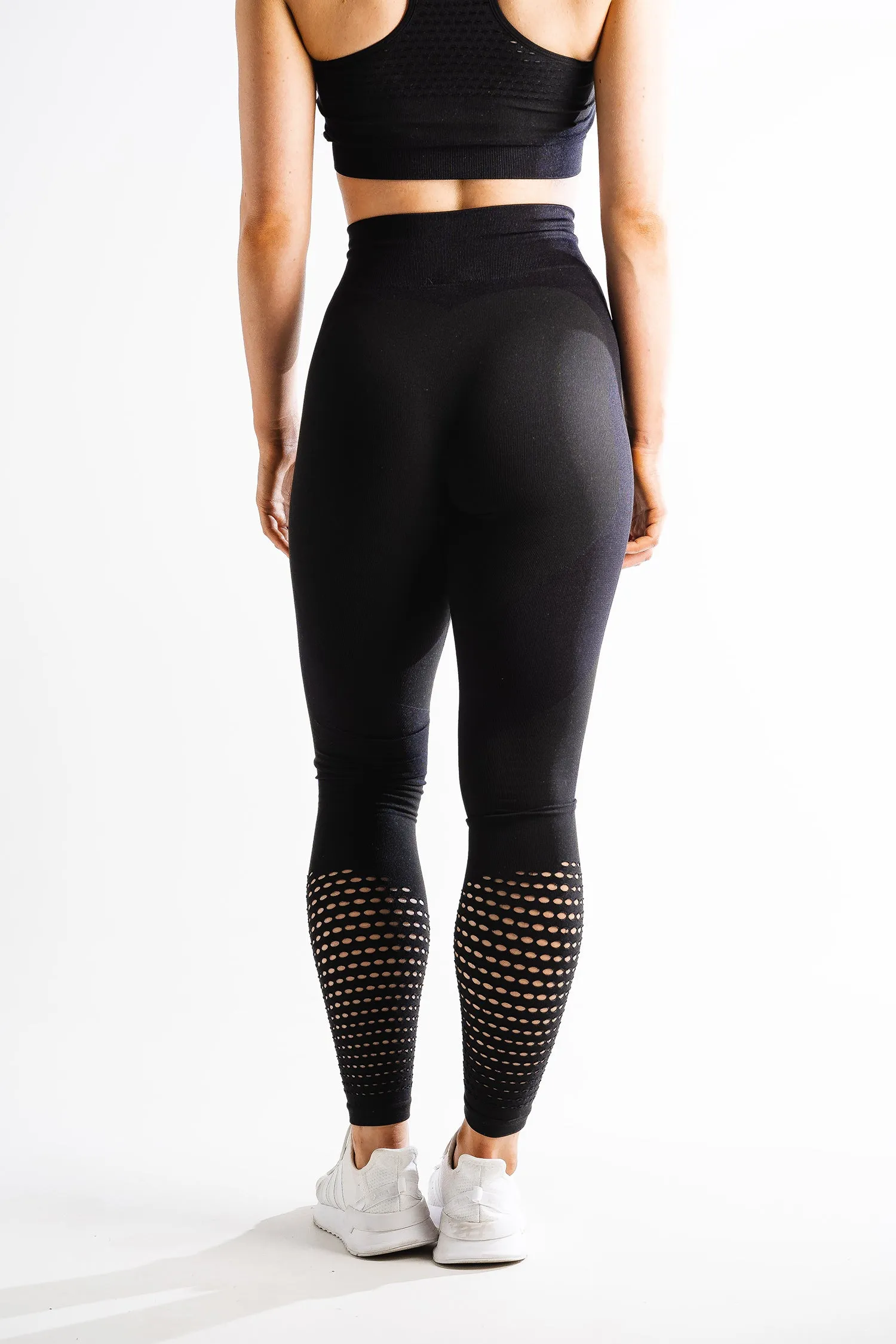 Sparta Laconic Seamless Leggings - Black