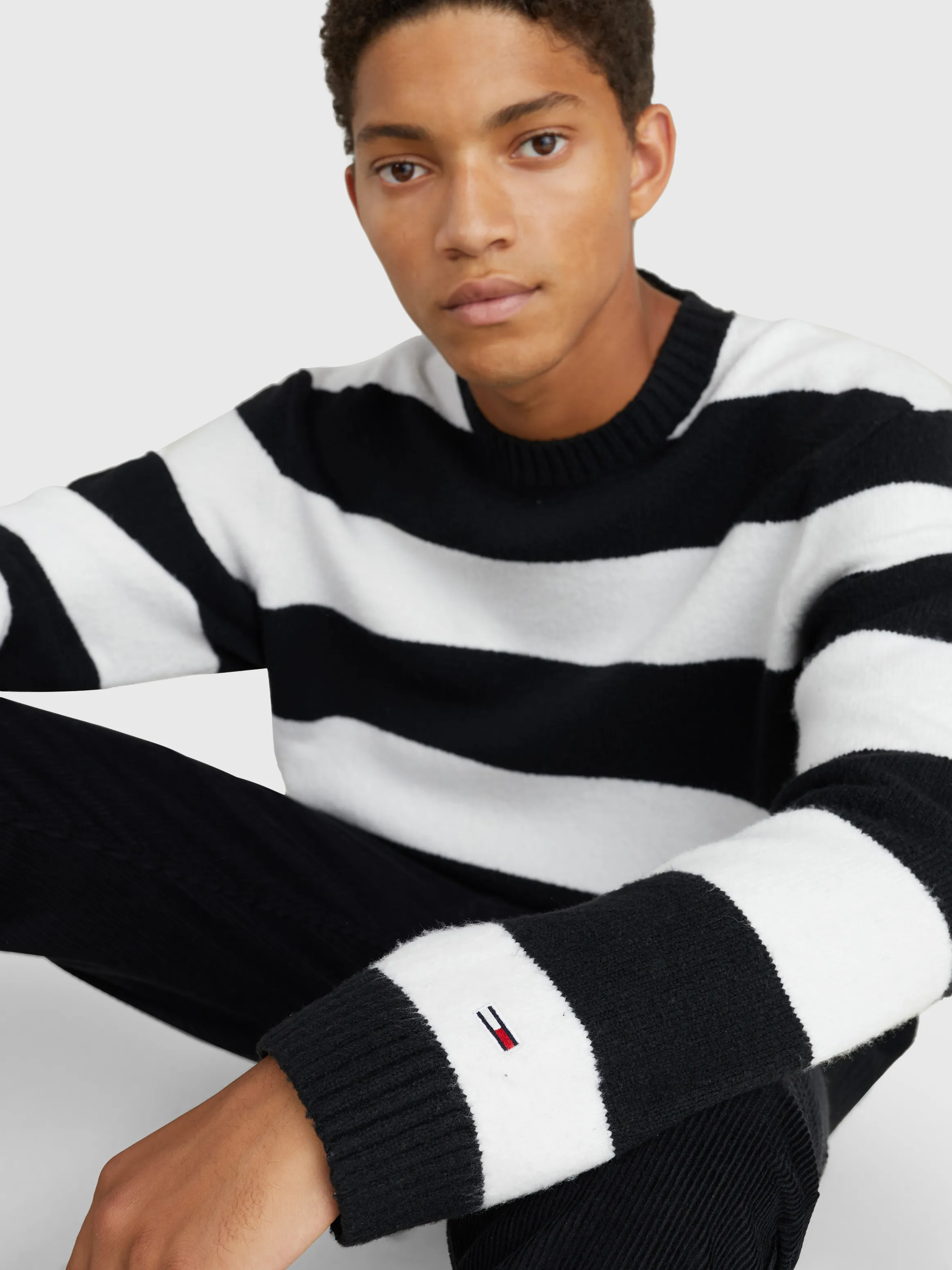 Textured Stripe Relaxed Fit Jumper | Sweatshirts & Hoodies | Tommy Jeans