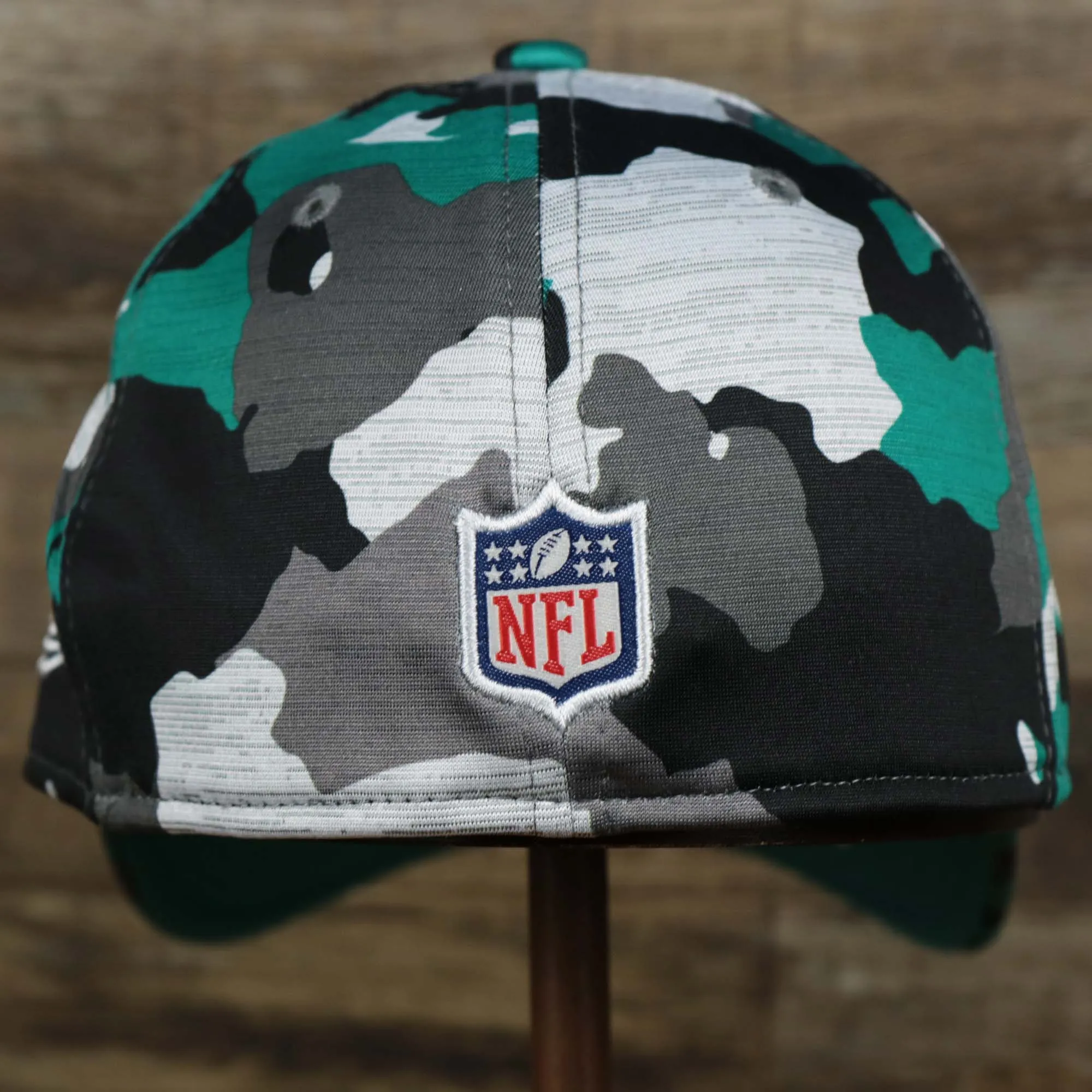 Throwback Miami Dolphins OnField NFL Summer Training 2022 39Thirty Camo FlexFit Cap | New Era Turquoise