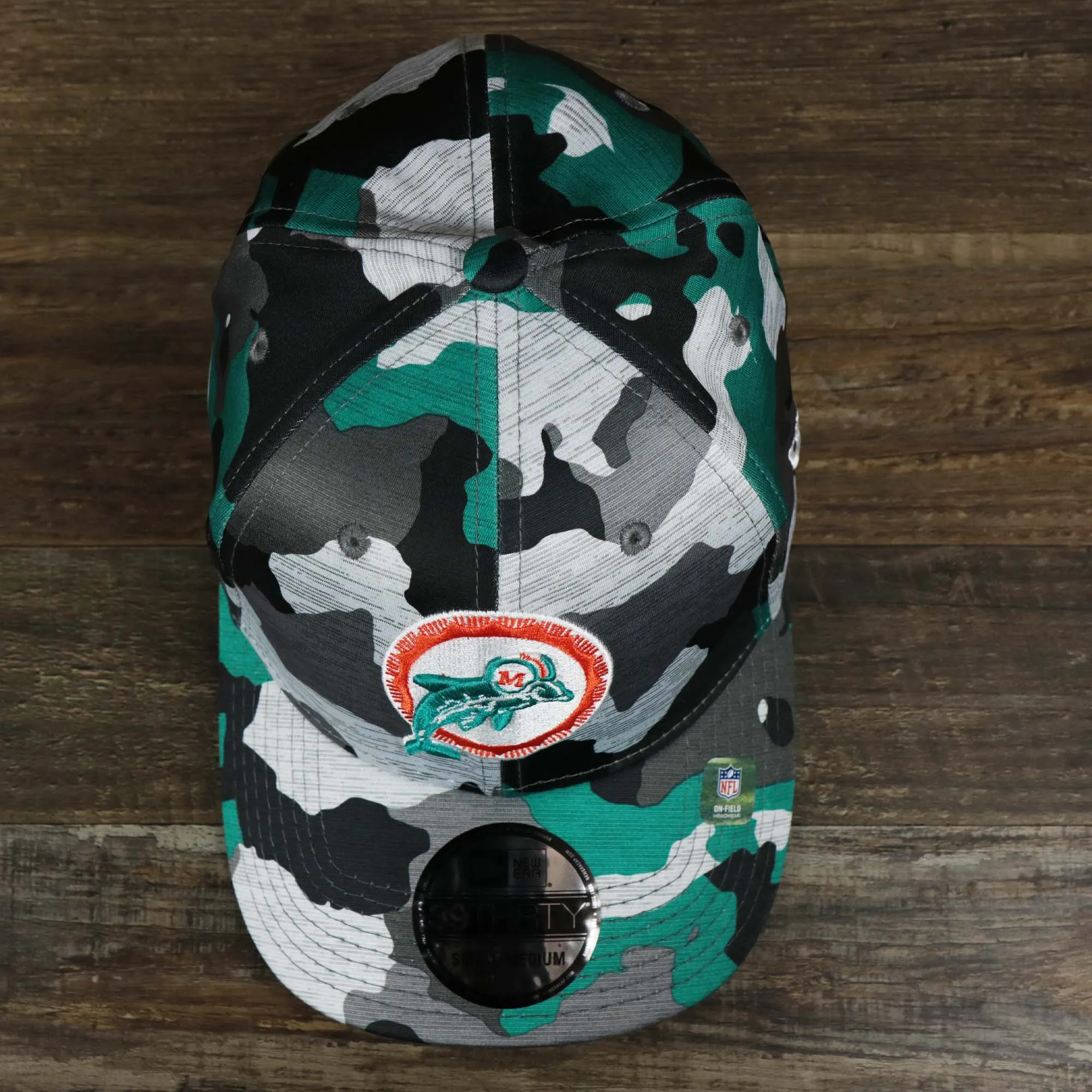 Throwback Miami Dolphins OnField NFL Summer Training 2022 39Thirty Camo FlexFit Cap | New Era Turquoise