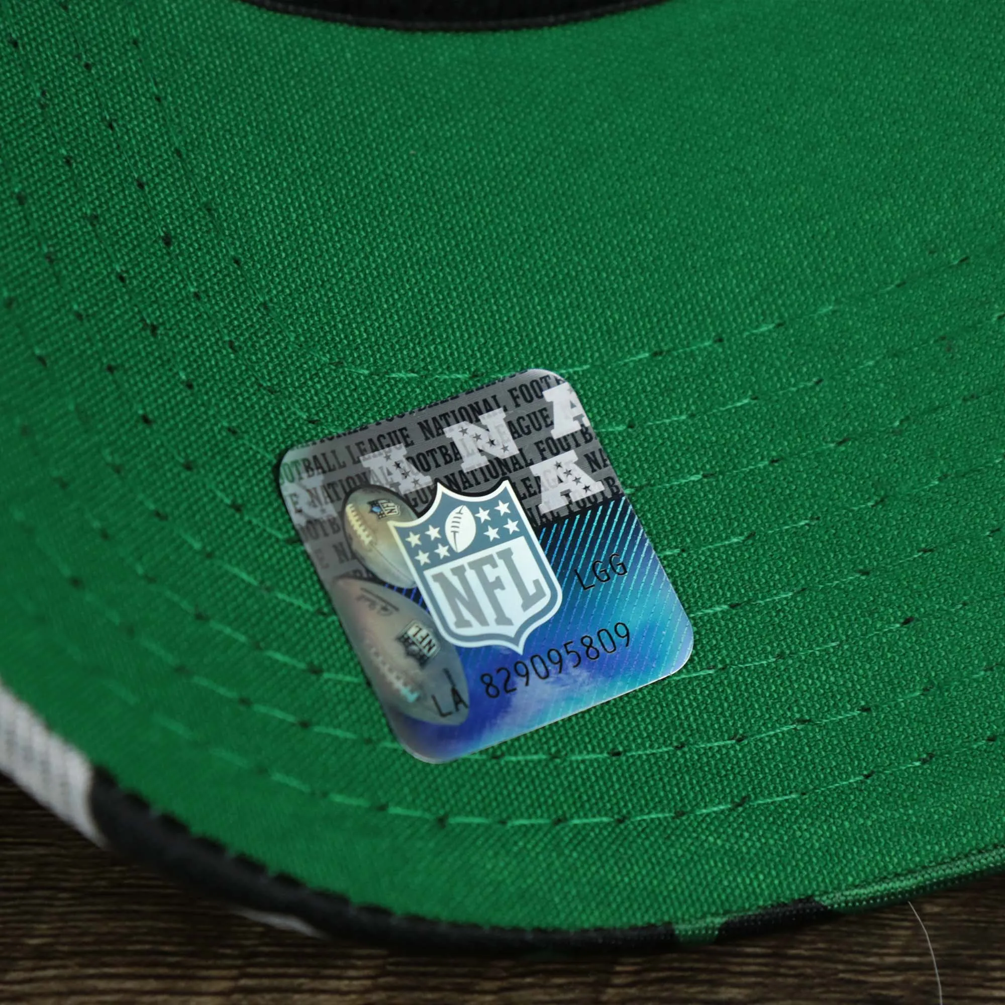 Throwback Philadelphia Eagles OnField NFL Summer Training 2022 39Thirty Camo FlexFit Cap | New Era Kelly Green