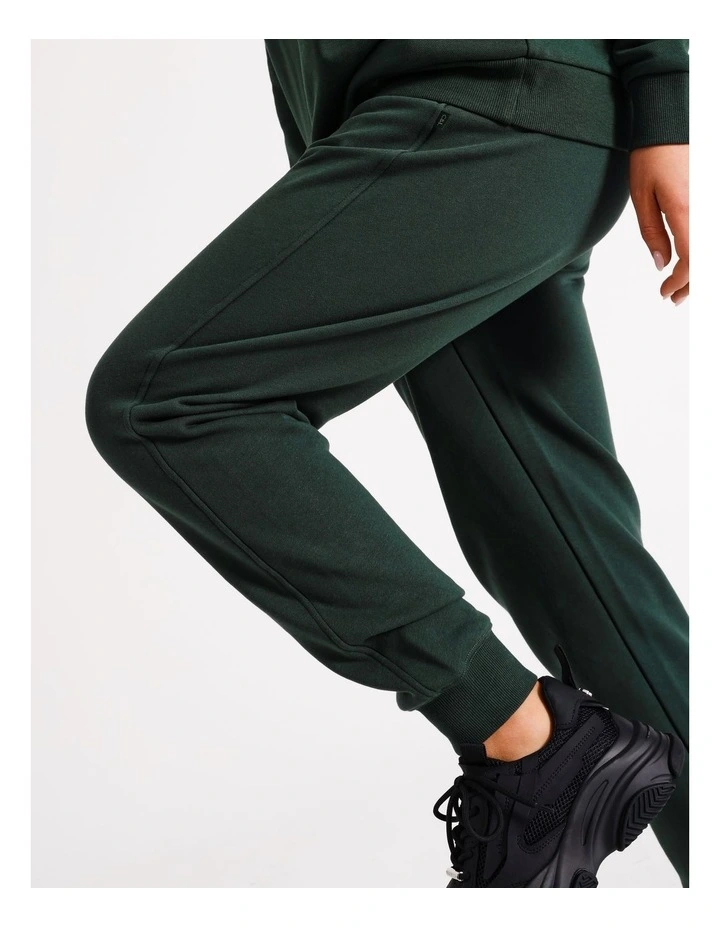 Trackpants in Green