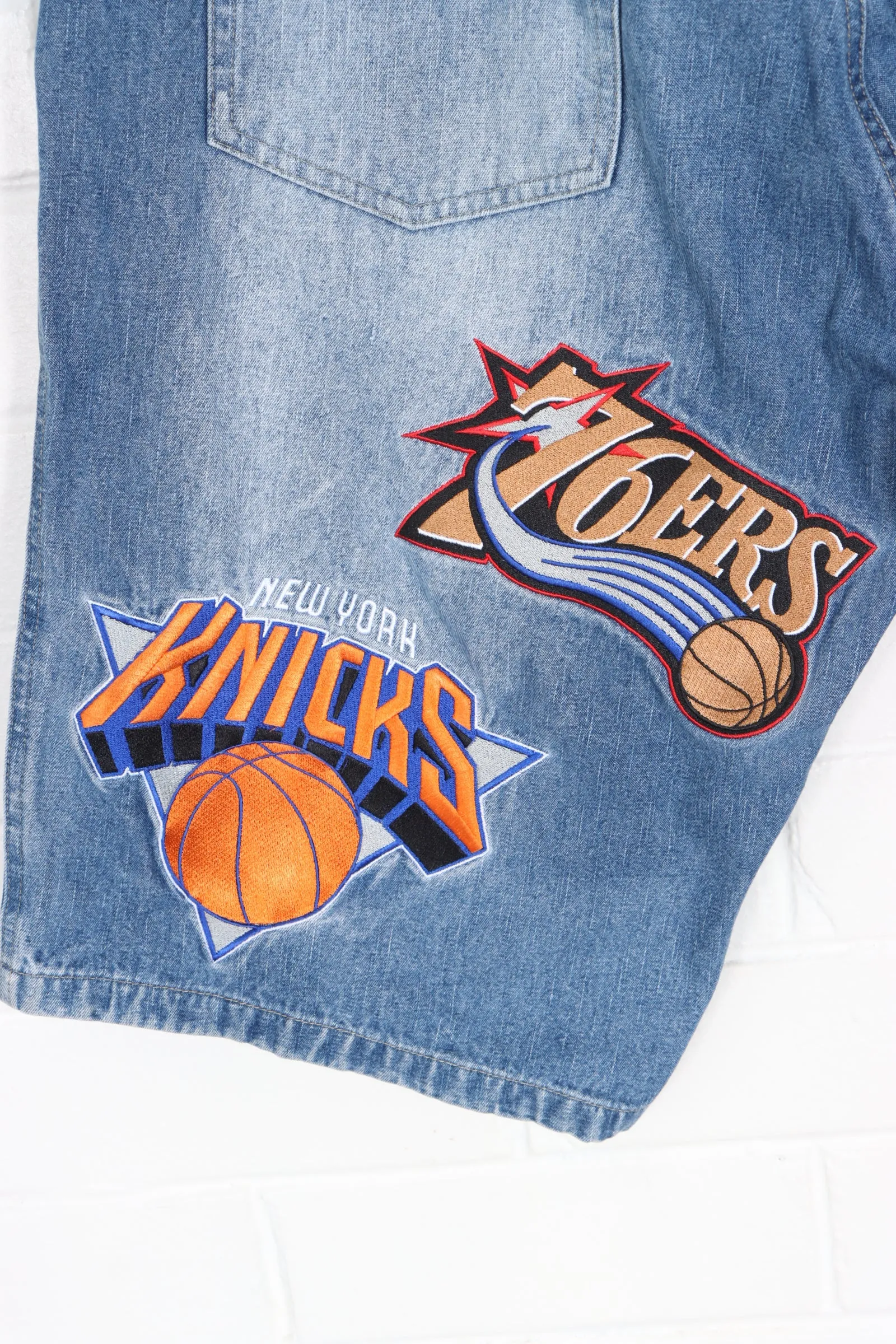 UNK NBA Team Logo Embroidered Patches Denim Basketball Jorts Shorts (34)