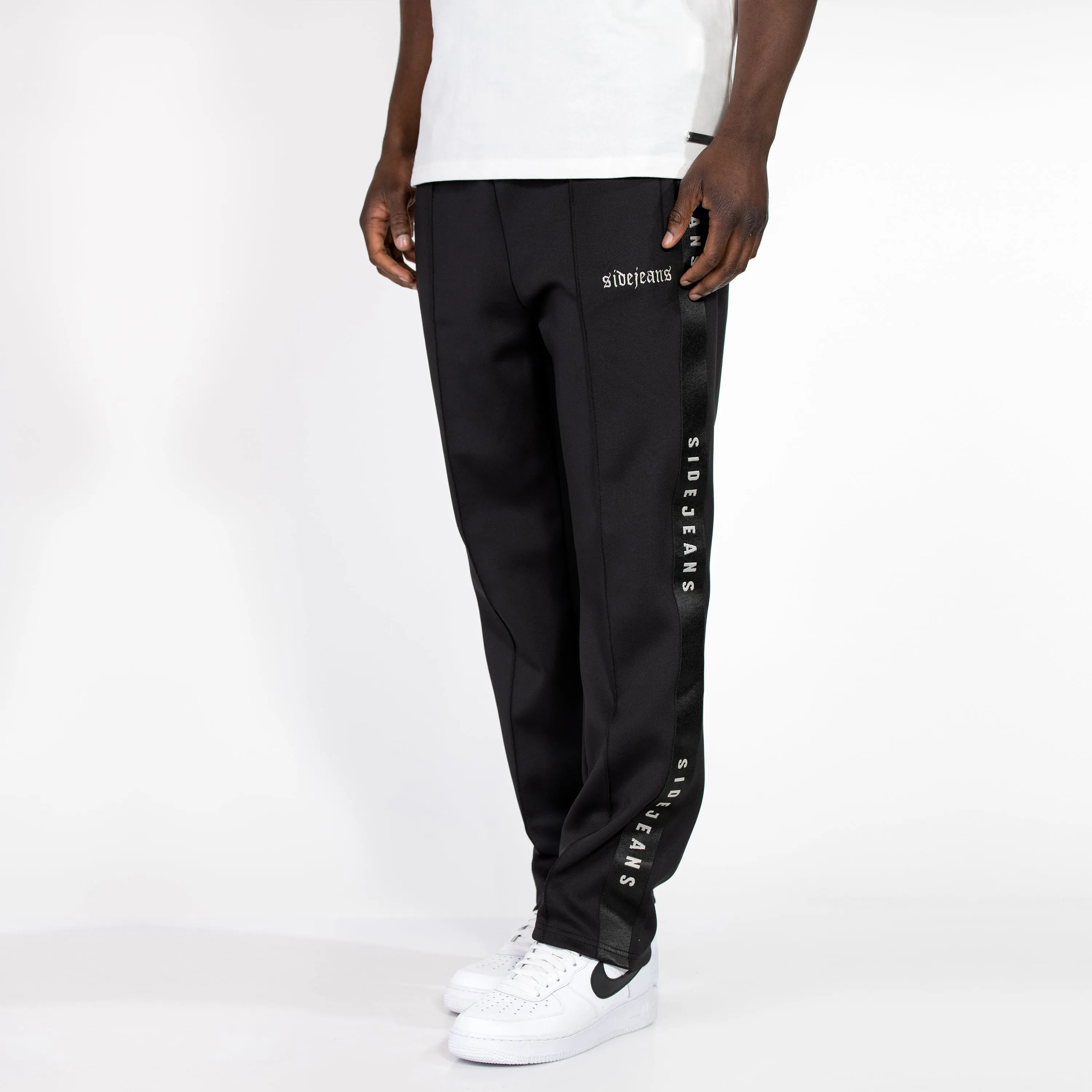 WIDE SIDEJEANS TRACKPANTS